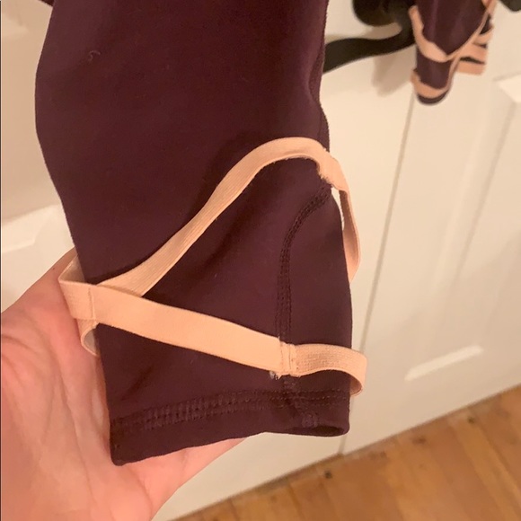 Old Navy Active Go-Dry workout leggings - Picture 3 of 8